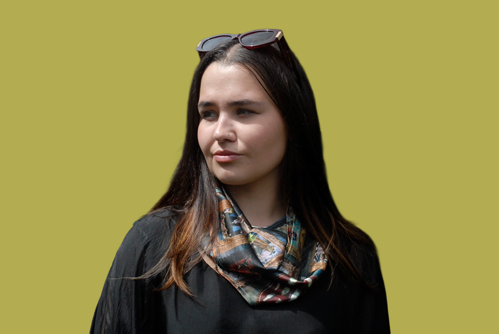 Charcoal 'I love Frida' Vintage Frames Scarf