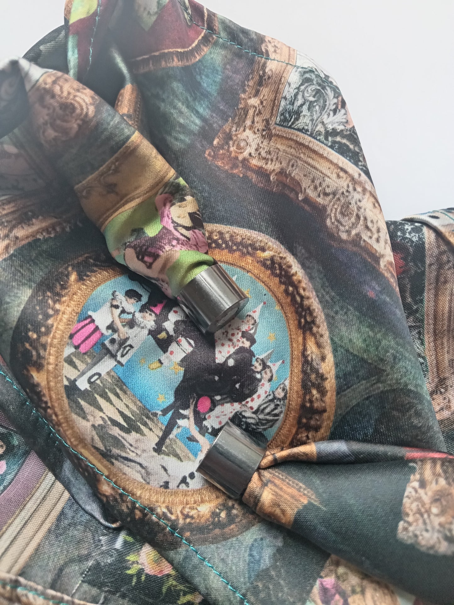 Blue-Green 'I love Frida' Vintage Frames Scarf
