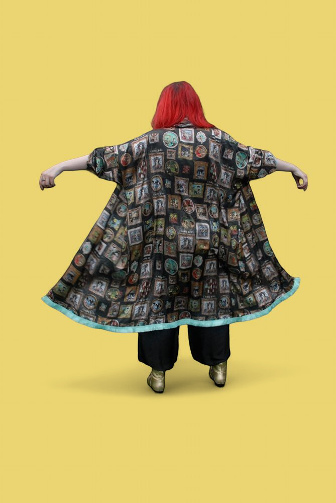 Charcoal 'I Love Frida' Vintage Frames Kimono