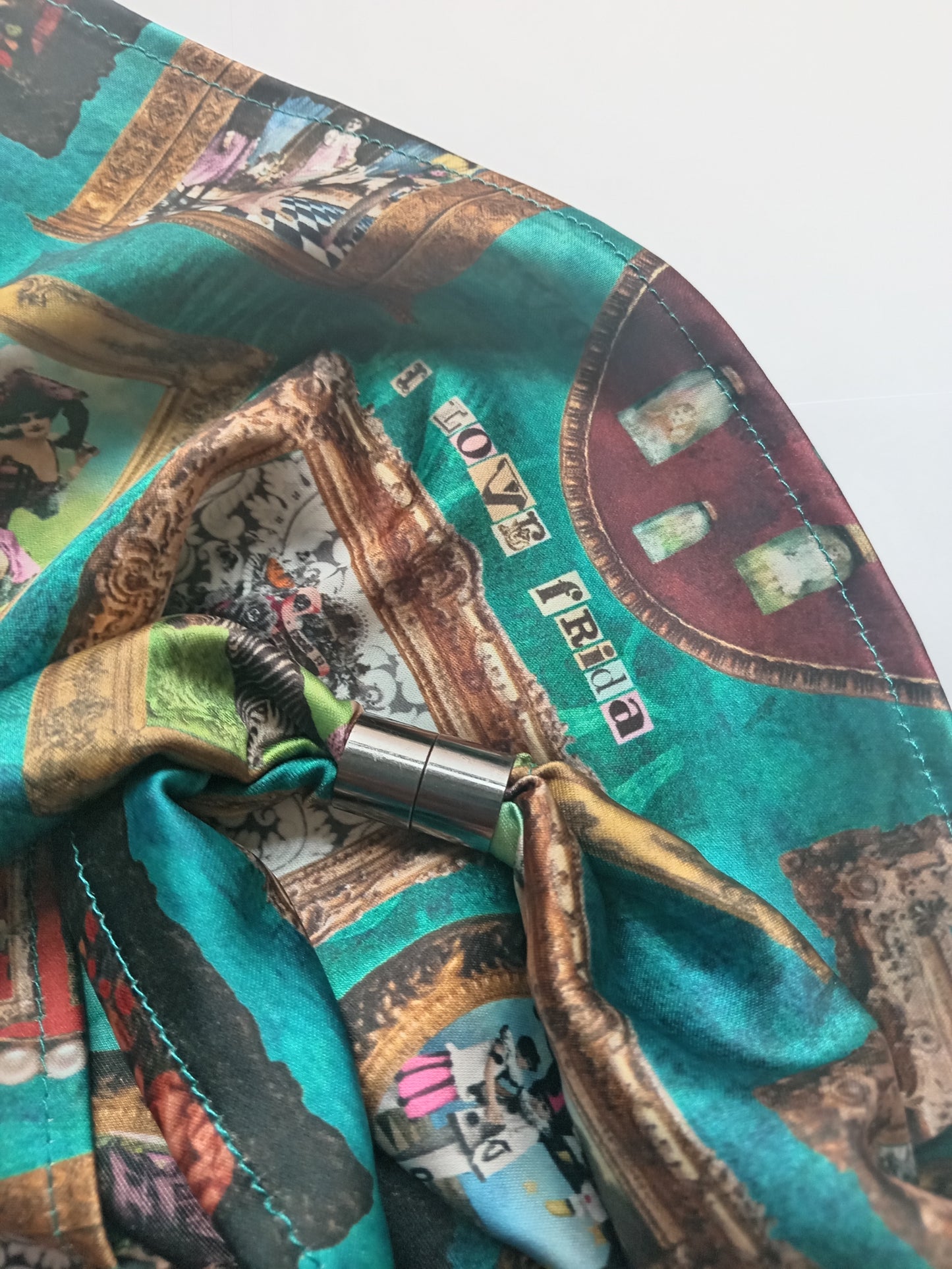 Turquoise 'I love Frida' Vintage Frames Scarf
