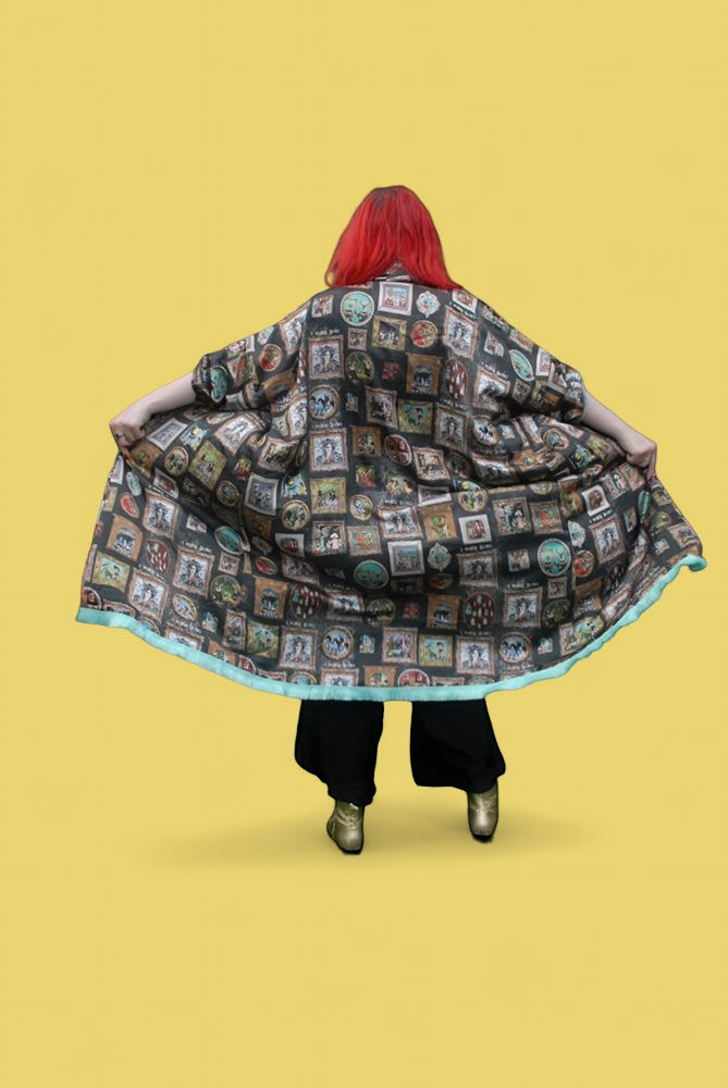 Charcoal 'I Love Frida' Vintage Frames Kimono