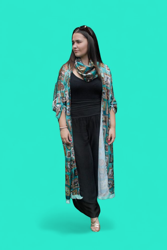 Turquoise 'I Love Frida' Vintage Frames Kimono